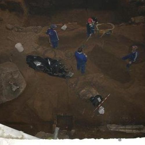 Trabajadores en la excavación aparcamiento C/ Guiomar de Ulloa (obra de Promoávila, Ávila)2